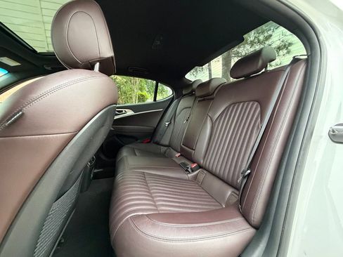Used 2022 Genesis G70 2.0T w/ Prestige Package RWD image 6