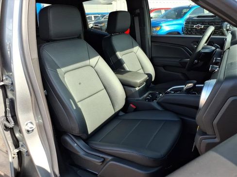 New 2026 Chevrolet Colorado LT image 13