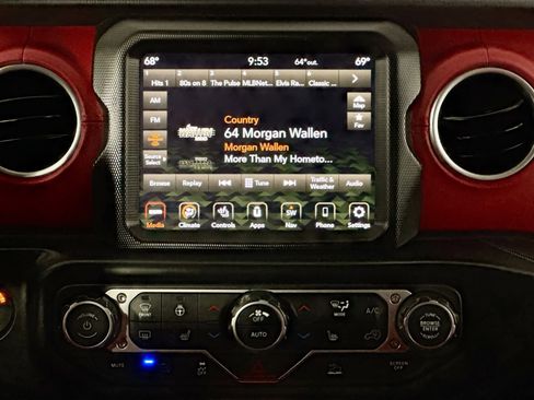 Used 2023 Jeep Wrangler Unlimited Rubicon 4xe AWD/4WD image 25