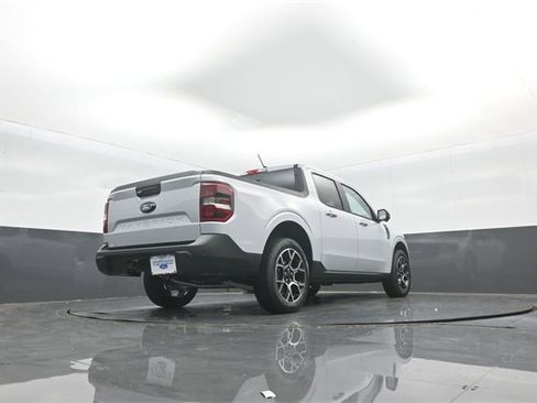 New 2025 Ford Maverick Lariat w/ 4K Tow Package image 34