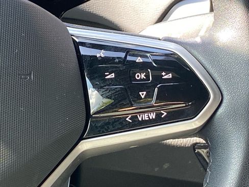 Certified 2023 Volkswagen ID.4 Pro AWD/4WD image 6