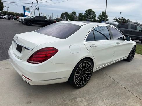 Used 2017 Mercedes-Benz S 550 Sedan image 12