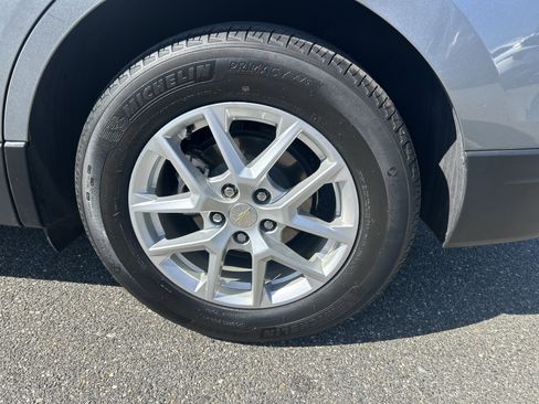 Used 2023 Chevrolet Equinox LT image 17