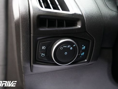 Used 2018 Ford Focus ST w/ Equipment Group 401A image 21