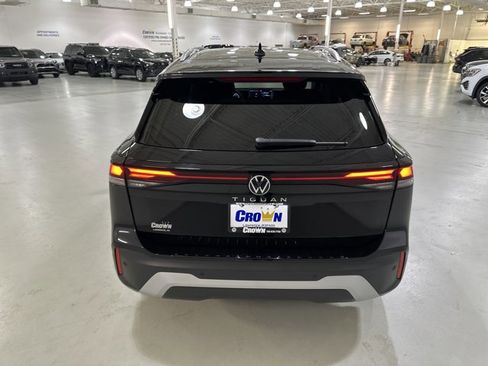 New 2025 Volkswagen Tiguan S image 8
