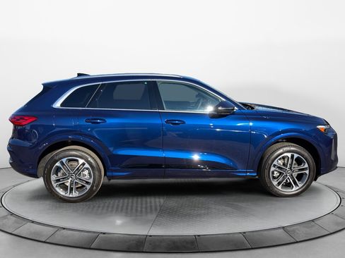 New 2025 Audi Q5 Premium Plus image 8