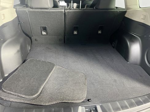 Used 2022 Subaru Forester Touring w/ Popular Package #2 image 25