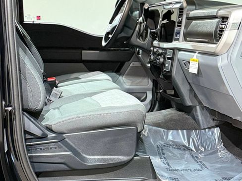 New 2026 Ford F250 XLT w/ XLT Premium Package AWD/4WD image 47
