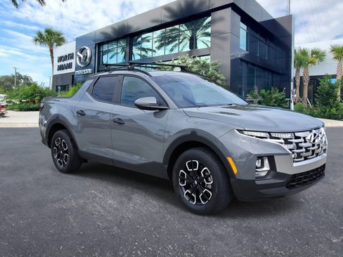 Used 2023 Hyundai Santa Cruz SEL w/ Activity Package image 3