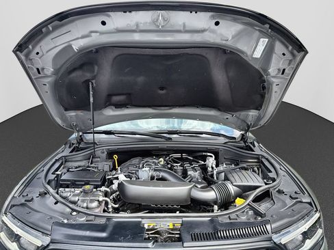 Used 2025 Dodge Durango GT AWD/4WD image 40