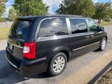 Used 2012 Chrysler Town & Country Touring-L w/ Entertainment Group #2 image 6
