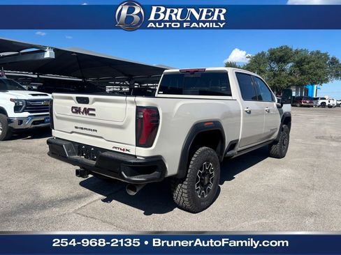 New 2026 GMC Sierra 2500 AT4X image 5