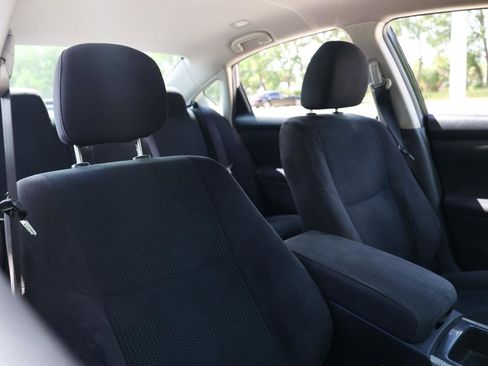 Used 2014 Nissan Altima 2.5 SV FWD image 16