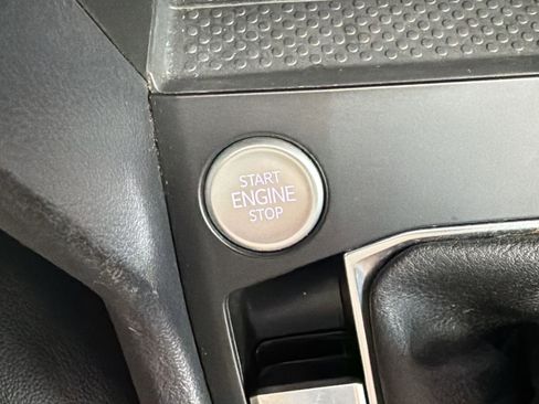 Used 2022 Volkswagen Taos SE image 26