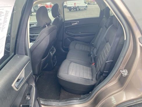 Used 2019 Ford Edge SEL image 13