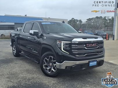 Certified 2022 GMC Sierra 1500 SLT w/ SLT Convenience Package