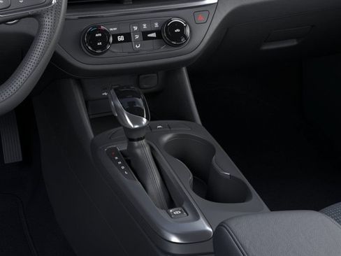 New 2026 Buick Envista Sport Touring FWD image 23