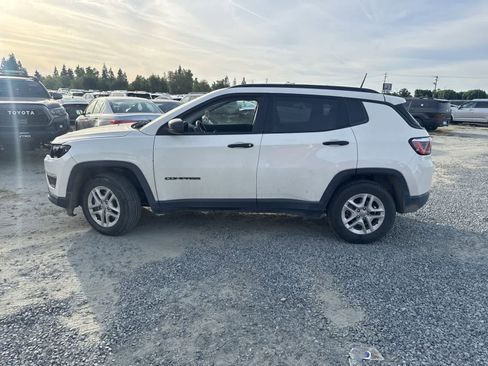 Used 2018 Jeep Compass Sport image 6