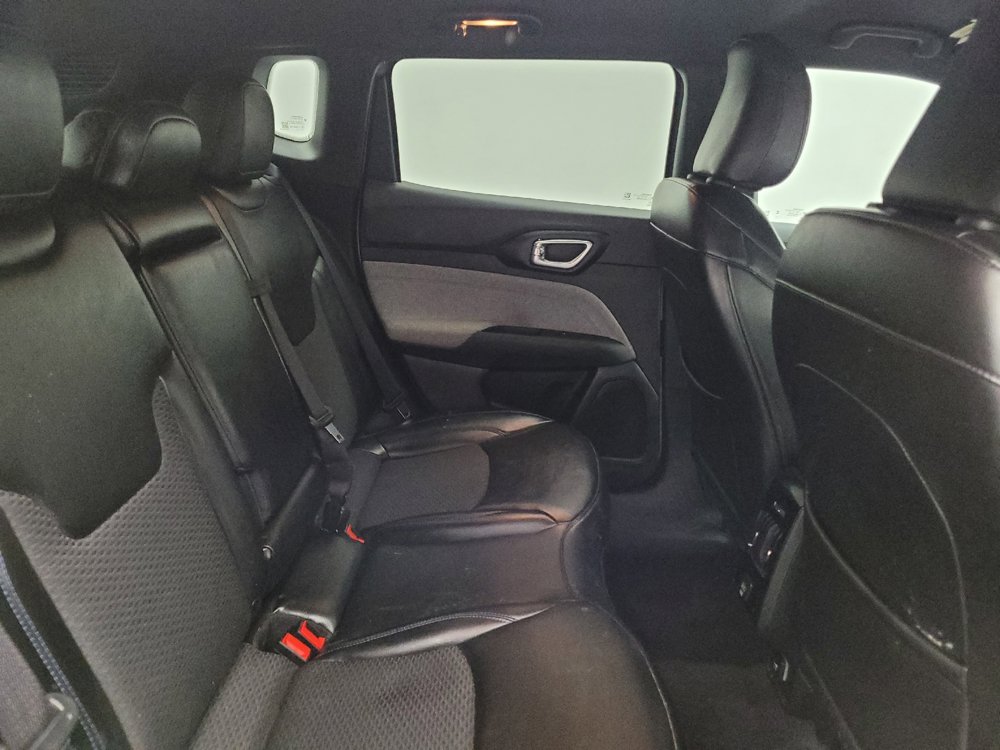 Used 2023 Jeep Compass Latitude AWD/4WD image 19