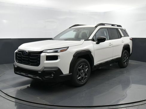 Used 2026 Subaru Outback Premium image 5