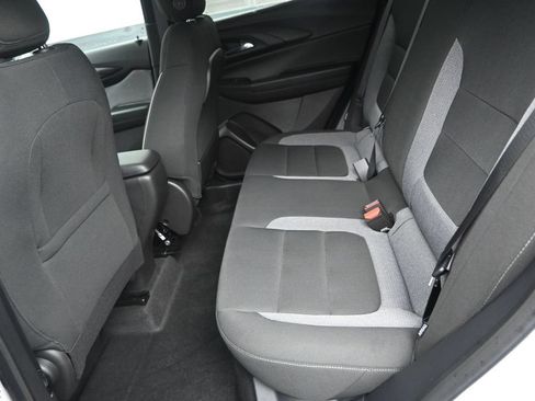 Used 2026 Chevrolet TrailBlazer LT FWD image 14