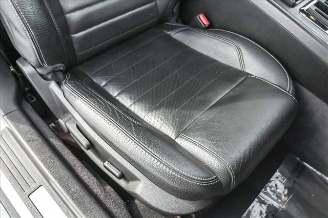 Used 2011 Ford Mustang GT Premium w/ Comfort Pkg RWD image 24