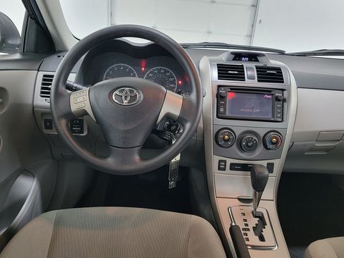 Used 2013 Toyota Corolla LE w/ Premium Pkg FWD image 12