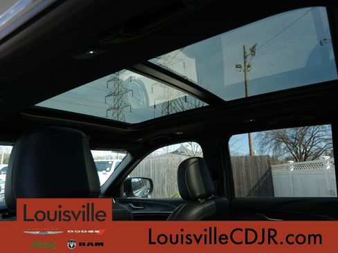 New 2026 Jeep Grand Cherokee Limited AWD/4WD image 29