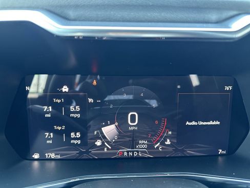 New 2026 GMC Canyon Elevation w/ Convenience Package image 15