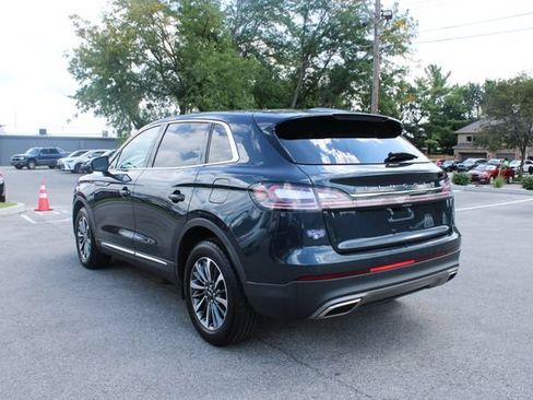Used 2023 Lincoln Nautilus AWD w/ Premium Package image 38