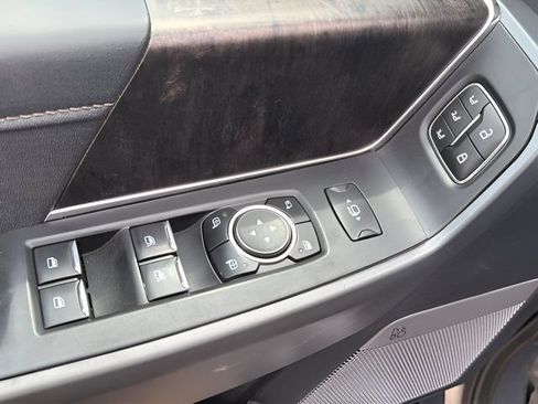 Used 2023 Ford F250 Lariat w/ Chrome Package AWD/4WD image 22