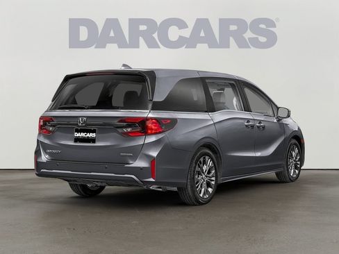 New 2026 Honda Odyssey Touring image 3
