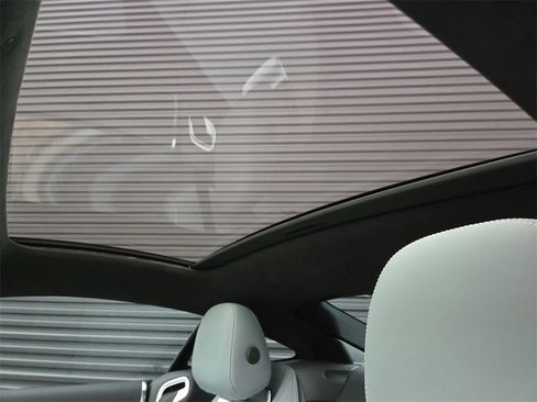 Used 2025 Mercedes-Benz AMG GT 55 image 16