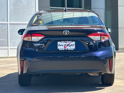 Certified 2024 Toyota Corolla LE FWD image 6