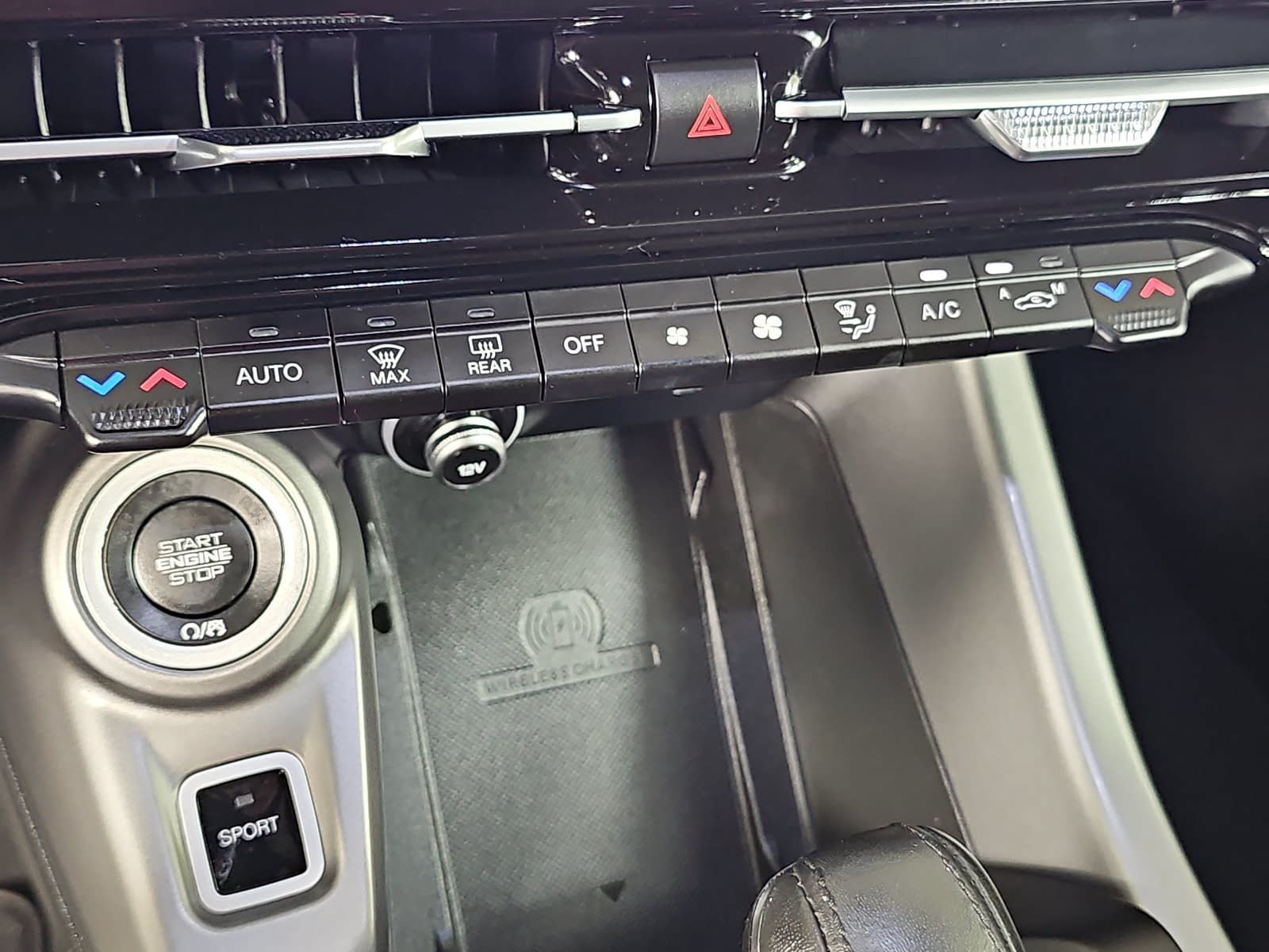 Used 2024 Dodge Hornet R/T Plus AWD/4WD image 20