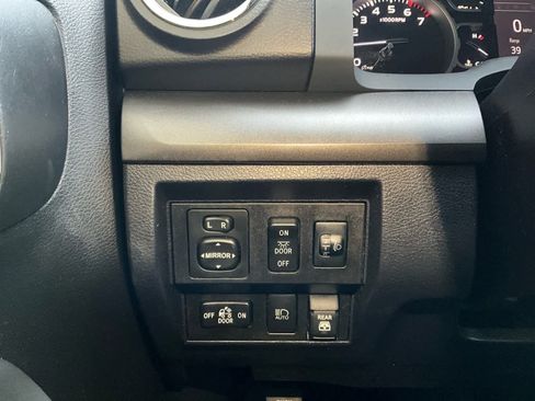 Used 2019 Toyota Tundra SR5 image 22