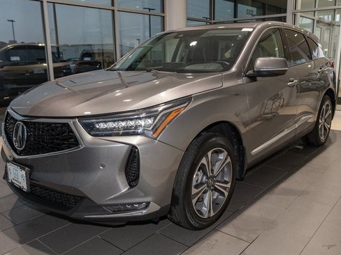 Used 2023 Acura RDX AWD w/ Advance Package image 3