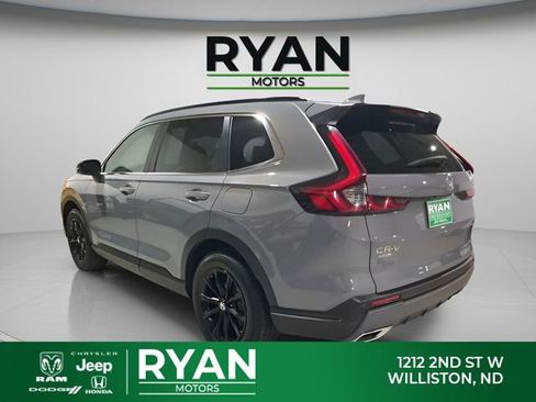 Used 2025 Honda CR-V Sport-L image 8