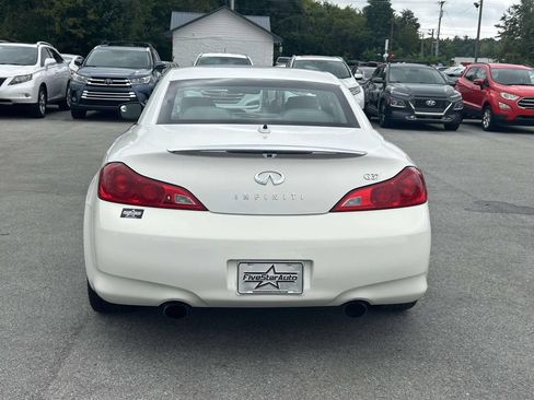 Used 2009 INFINITI G37 Convertible w/ Premium Pkg RWD image 6