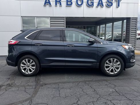 Used 2023 Ford Edge Titanium AWD/4WD image 4