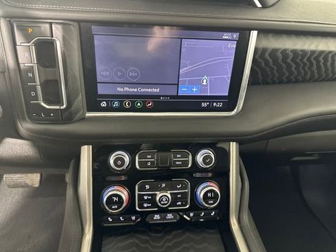 Used 2021 GMC Yukon Denali w/ Denali Premium Package image 21