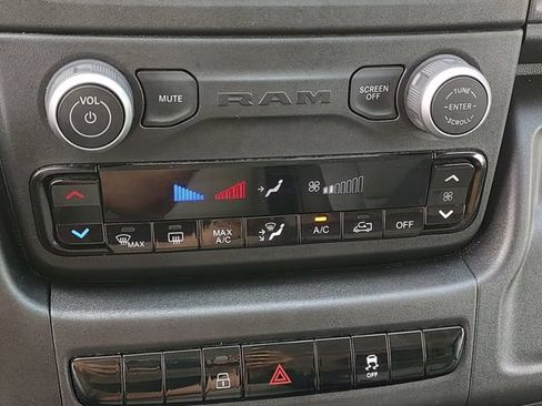 Used 2025 RAM ProMaster 3500 w/ Convenience Group FWD image 16