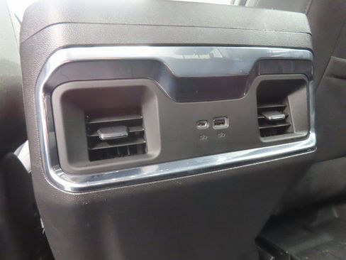 Used 2023 GMC Sierra 1500 Elevation image 14
