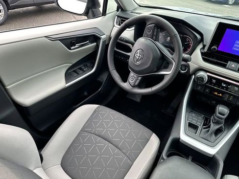 New 2025 Toyota RAV4 XLE image 22