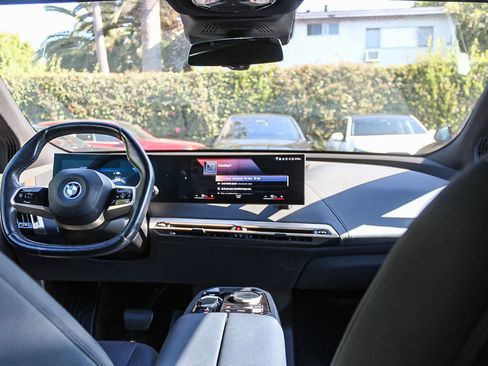 Certified 2023 BMW iX xDrive50 w/ Sport Package AWD/4WD image 12