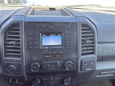 Used 2020 Ford F250 XL w/ Power Equipment Group AWD/4WD image 10