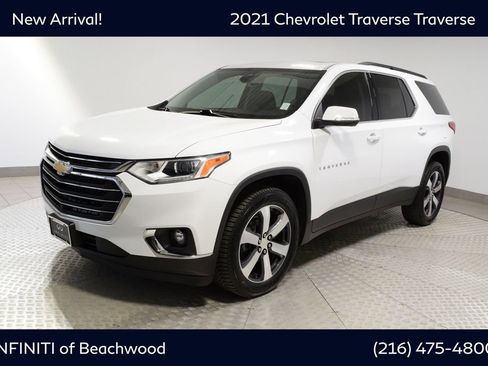 Used 2021 Chevrolet Traverse LT w/ LT Premium Package image 1