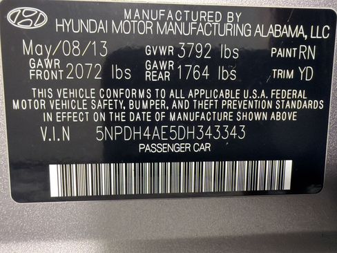 Used 2013 Hyundai Elantra GLS w/ Preferred Pkg FWD image 17