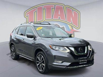 Certified 2019 Nissan Rogue SL w/ Premium Package
