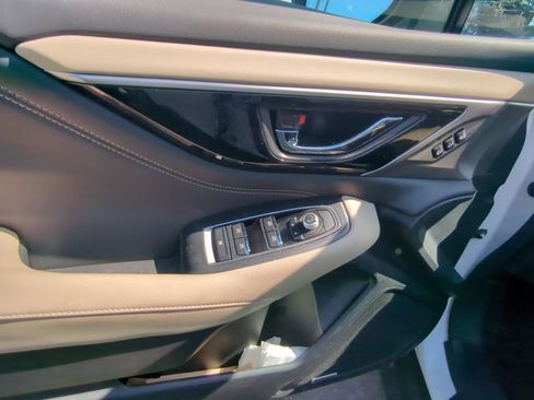 Used 2021 Subaru Outback Limited image 10